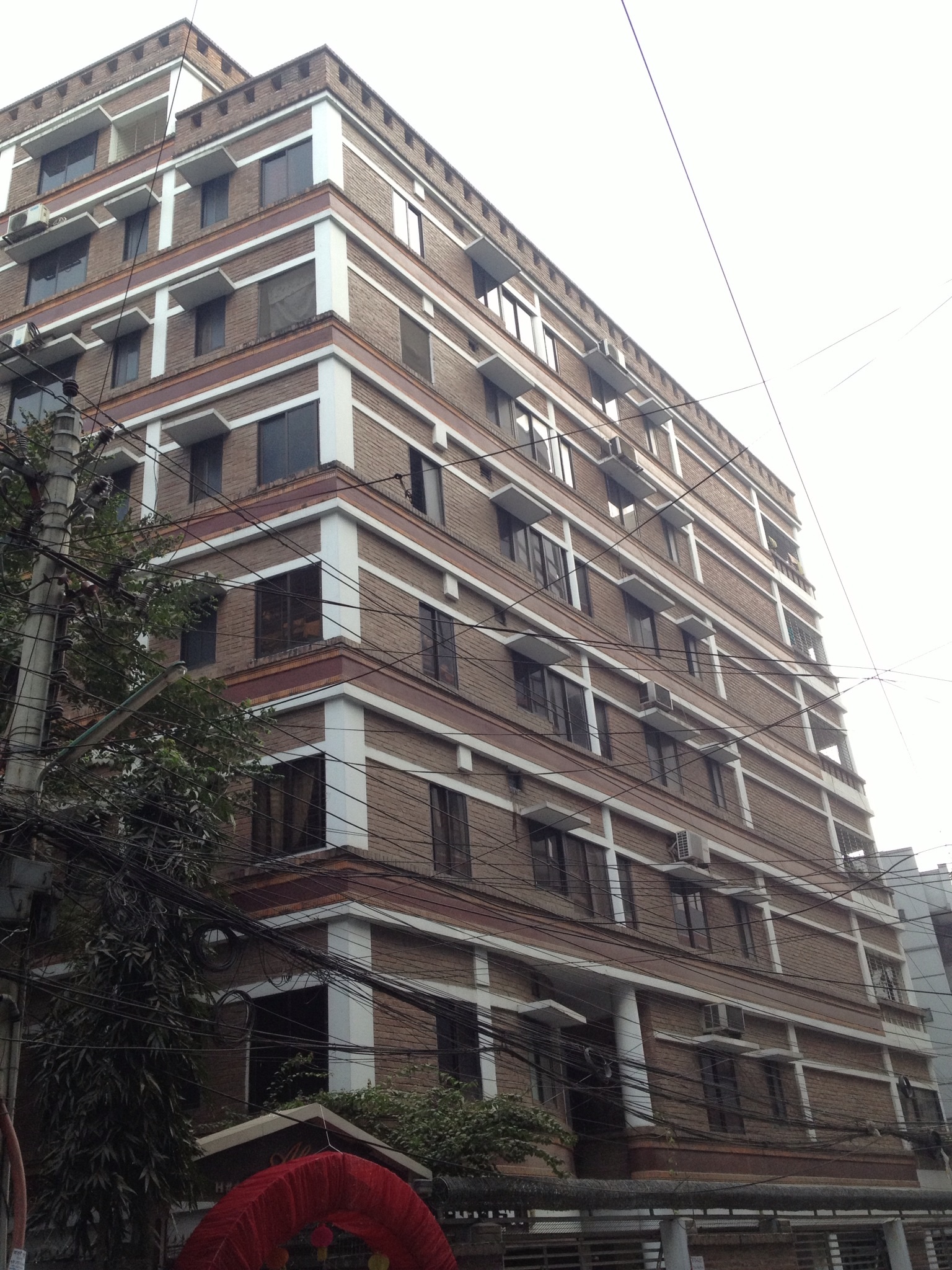 URGENT Dhanmondi flat for sale price negotiable  large image 0