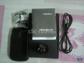 blackberry torch 9860 with all