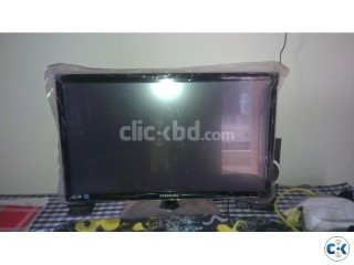 Brand New Samsung 19 Inch LED Monitor for Sale with Warranty