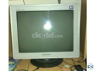 Samsung 17 CRT Monitor