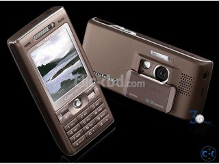 Sony Ericson 3G Cyber Shot Mobile Only For 2500