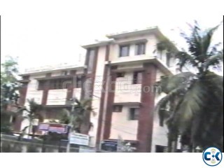 DHANMONDI 7 A 2500sft TOLET FOR OFFICE or COACHING