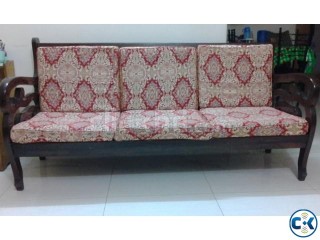 3 Seatter SOFA SET with everything