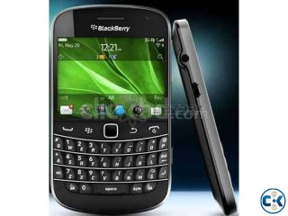 blackberry9900 100 new original black from USA 01714111140