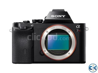 Sony a7R Full Frame Mirrorless DSLR Camera