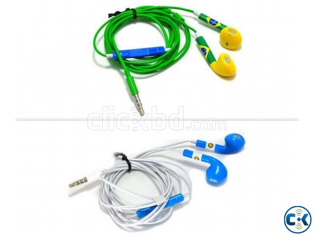 World Cup Flag iPhone Earphone Big Discount Free Flag Offer large image 0