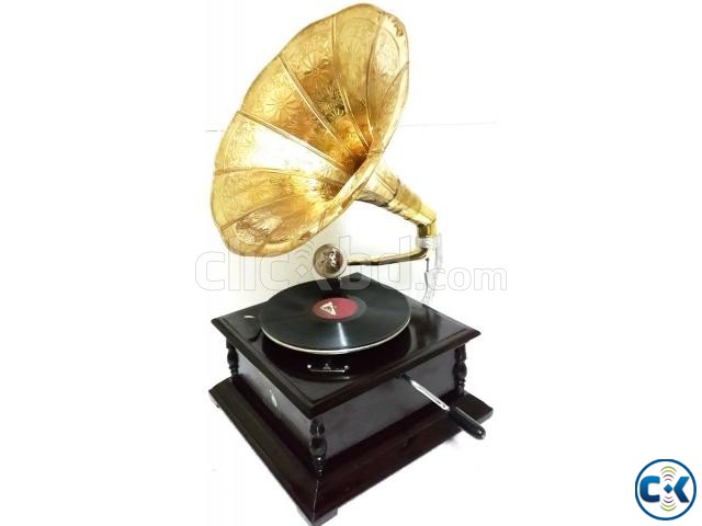 Gramophone Record Player with Square Base and Brass Horn large image 0