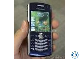 blackberry 8100 black with charger
