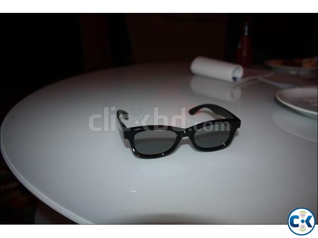 Polarized 3D for 3D TV large image 0