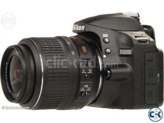 Nikon D3200 DSLR 18-55MM with box