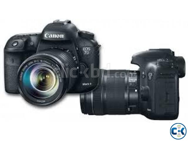 Canon EOS 7D Mark-II SLR Digital Camera Body with lens large image 0