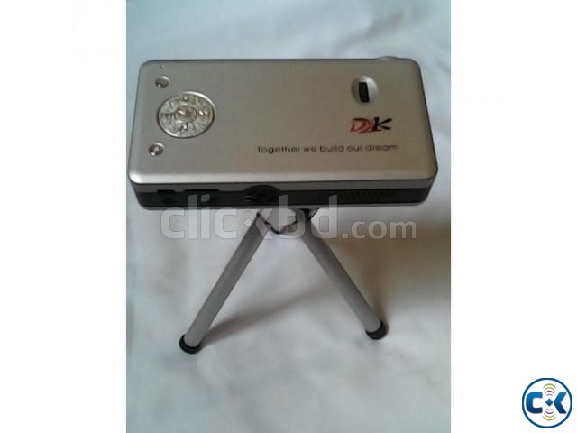 Brand New High Resolution Portable Mini 5 Projector large image 0