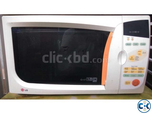 LG 30 LITRE MICROWAVE OVEN large image 0