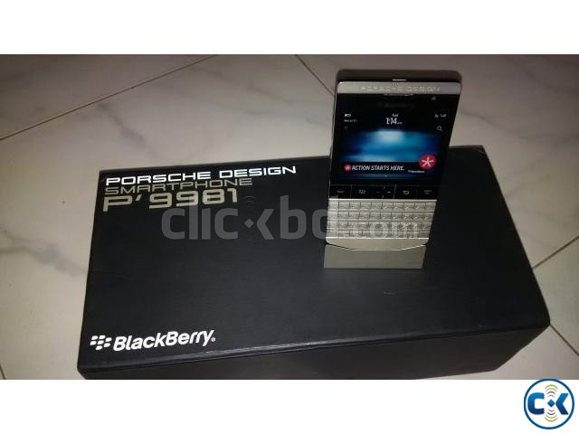 BlackBerry Porsche design smart phone p 9981 europe qwerty - large image 0