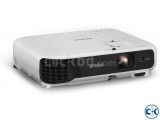 Epson EB-S04 3LCD Multimedia Projector