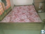 Korai wood 5 7 feet Bed with Free Jajim