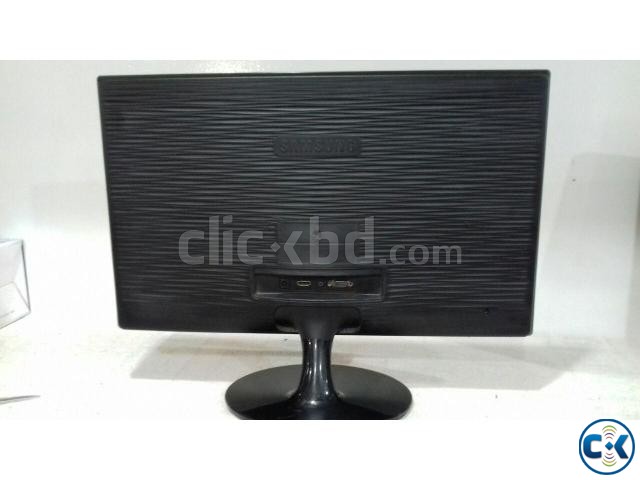 SAMSUNG 22 S22D300 Monitor large image 0