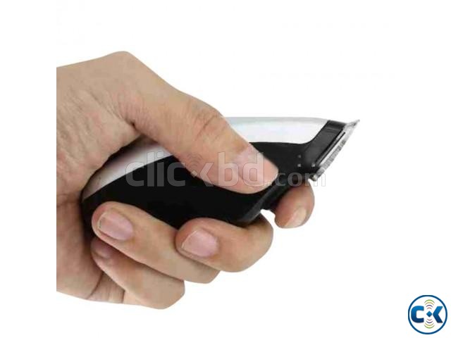 Pocket Kemei KM--666 Battery Oparated Trimmer Shaver large image 0