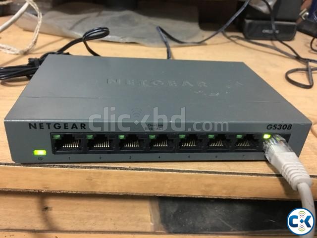 netgear 8 port gigabit switch large image 0