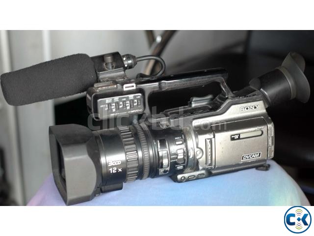 Sony PD 170 Professional Video Camera large image 0