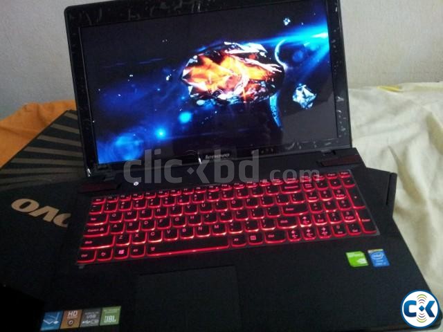 Lenovo Y510P Extreme Gaming Laptop large image 0