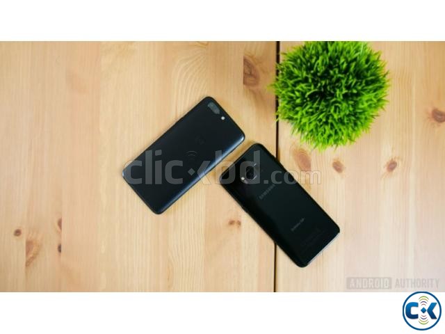 Brand New ONE PLUS 5 64GB Sealed Pack 1 Yr Warranty large image 0