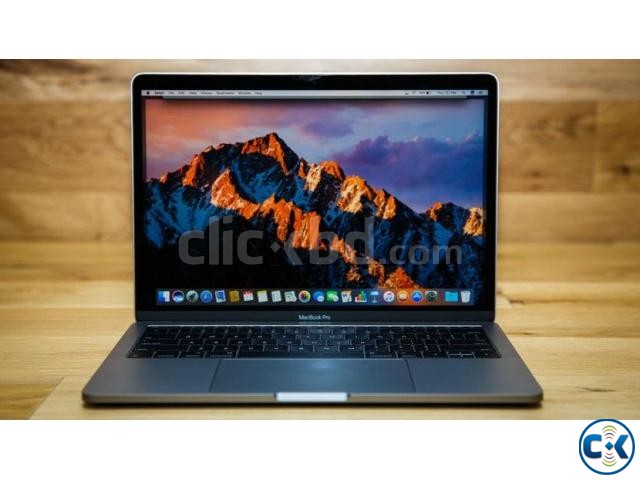 APPLE MAC BOOK LATE 2016 EARLY 2017 CORE I5 2 .GHZ large image 0