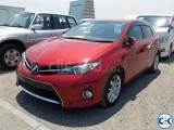 TOYOTA AURIS S RED 2013