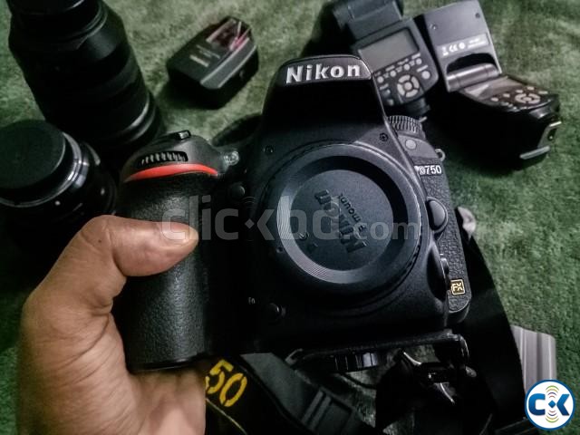 Nikon D750 Full Frame Body with 3 years warranty large image 0