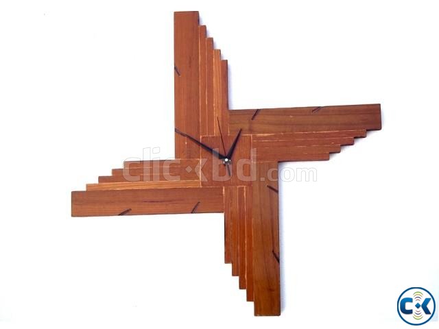 Star Design Wooden Wall Clock large image 0
