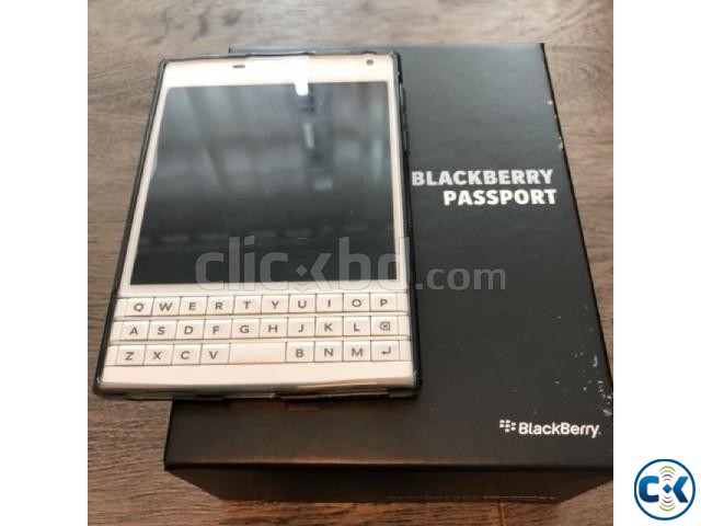 Brand New Condition Blackberry Passport 3 Yrs Warranty large image 0