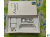 SAMSUNG ORIGINAL CHARGER AND HEAD PHONE A7