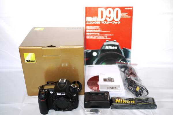 Nikon D90 camera large image 0