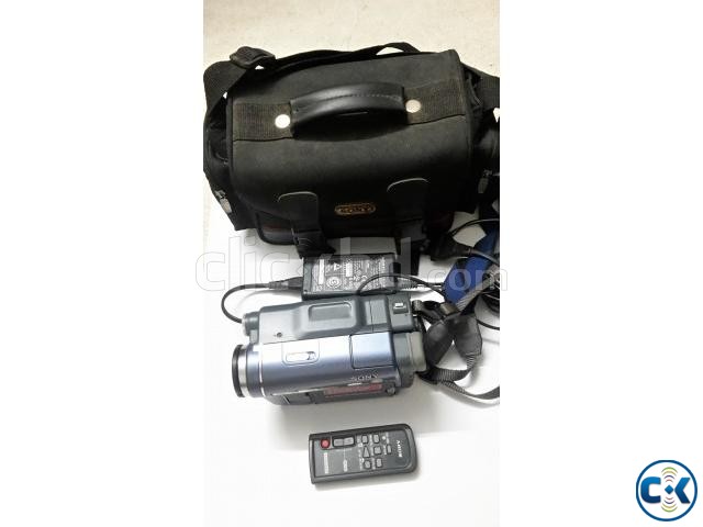 SONY CCD-TRV428E Camcorder large image 2