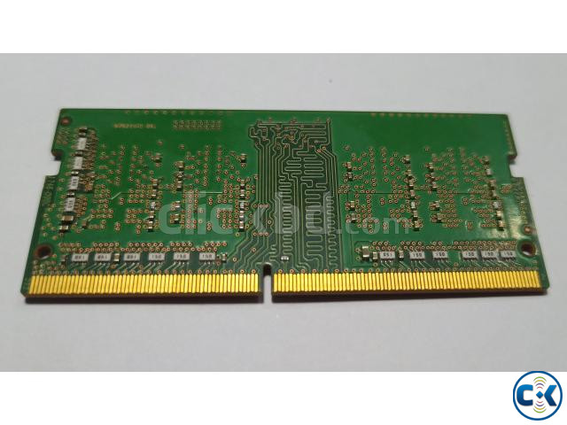 SK Hynix DDR4 4GB 2400 MHz Laptop RAM large image 2