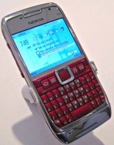 Nokia E71. red color Made in Korea. large image 0
