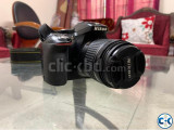 Nikon D5300 DLSR camera with 18-55 lens
