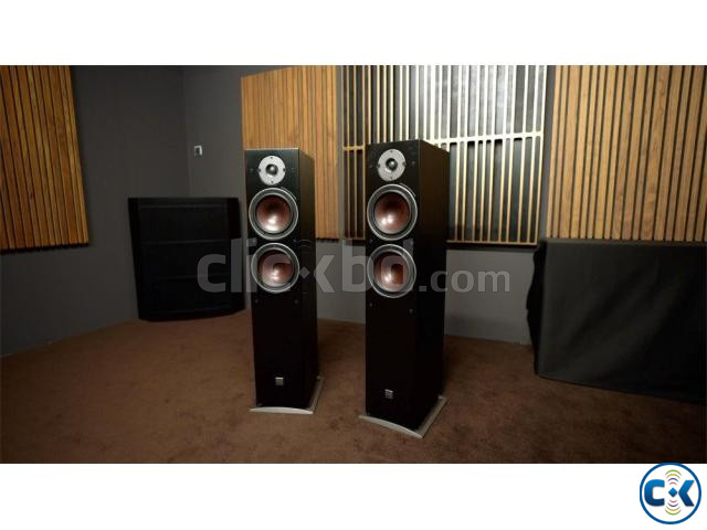 Dali Oberon 7 Floorstanding Speaker. Totally New Condition. large image 0