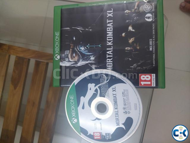 Mortal Kombat XL Physical Disc for Xbox  large image 2