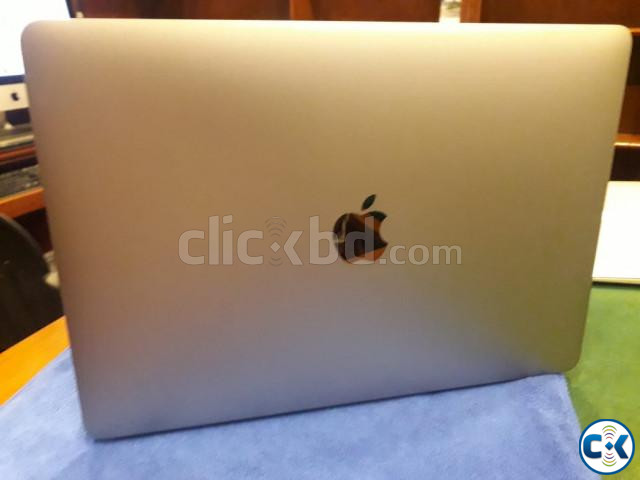 Very fresh Macbook M1 Chip late 2020 2 month USA Version large image 1