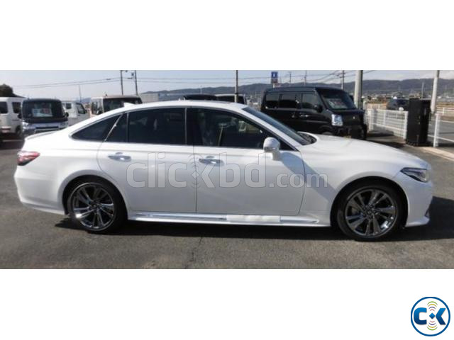TOYOTA CROWN 2018 PEARL RS ADVANCE large image 1