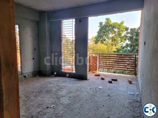 Luxurious Apartment For Sell in Bogura - Semi Ready large image 4