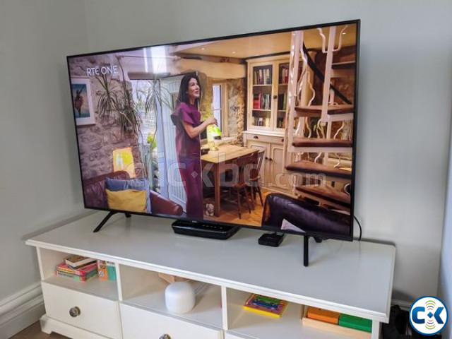 Samsung 42 Smart Borderless 4K TV Dubai Imported BASS SUPER large image 0