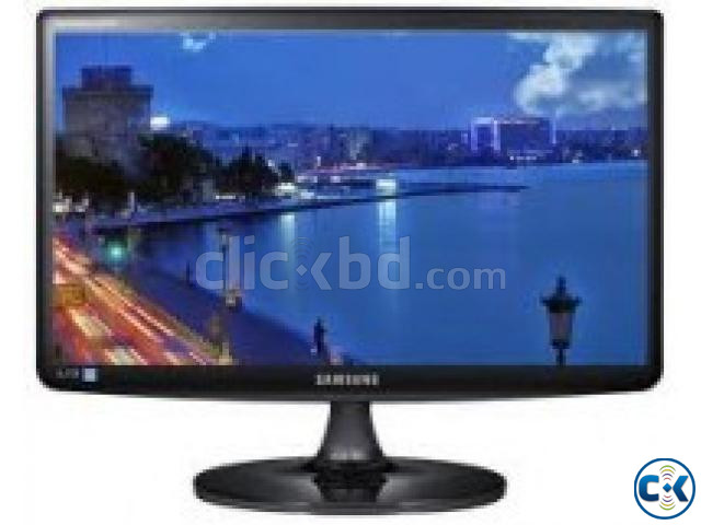 Esonic 17 inch HD LED Monitor large image 0