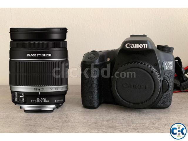 Canon EOS 70D Digital SLR Camera with 18-55 Lens large image 1