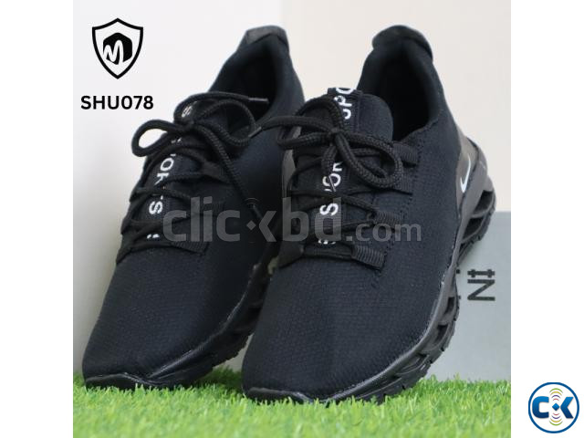 Sports Sneakers For Men Women. large image 0