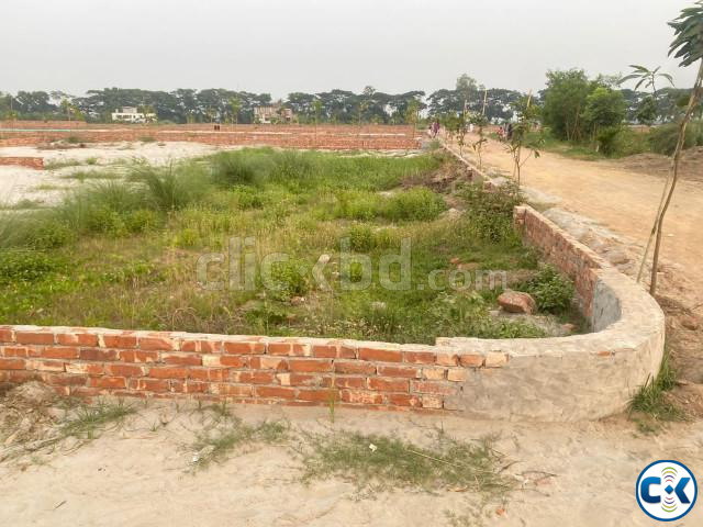 Visit Verify then Buy your land 100 READY at Modhucity large image 3