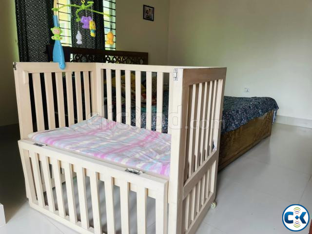 Baby Crib Wooden for Sale large image 3