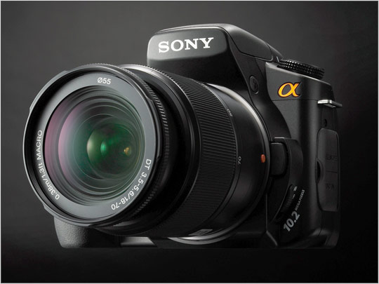 Sony Alpha-200 DSLR large image 0