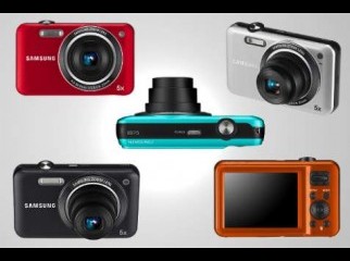 Samsung ES75 Digital Camera 14.2 5X ZOOM 